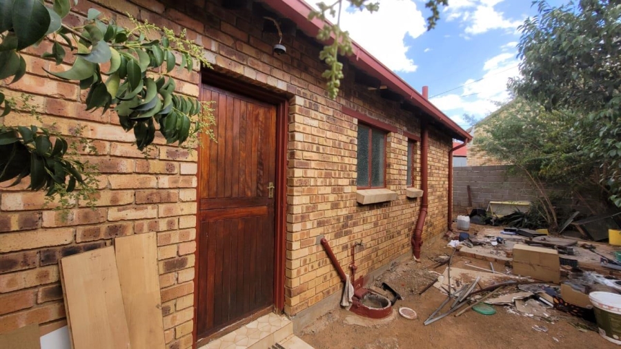 2 Bedroom Property for Sale in Blomanda Free State